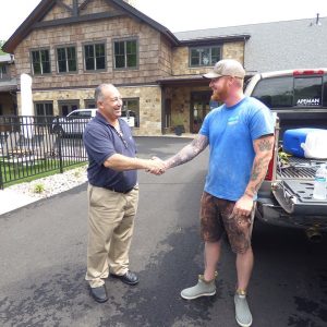 licensed and insured pressure washing companies
