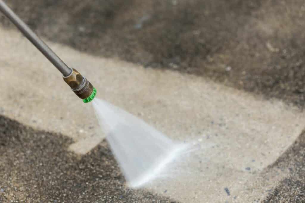 commercial pressure washing services