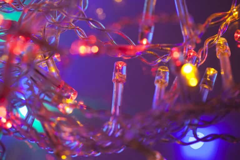 holiday light hanging services