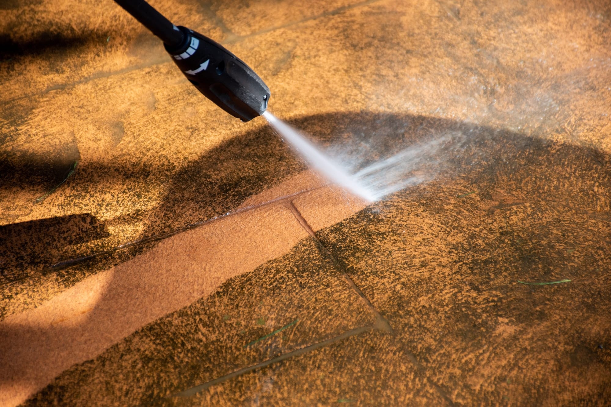 pressure washing services