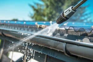 power washing and gutter cleaning